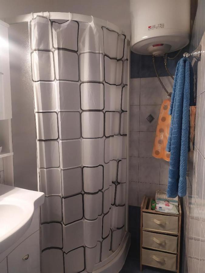 לוטראקי Small And Cosy Appartment- Piccolina מראה חיצוני תמונה